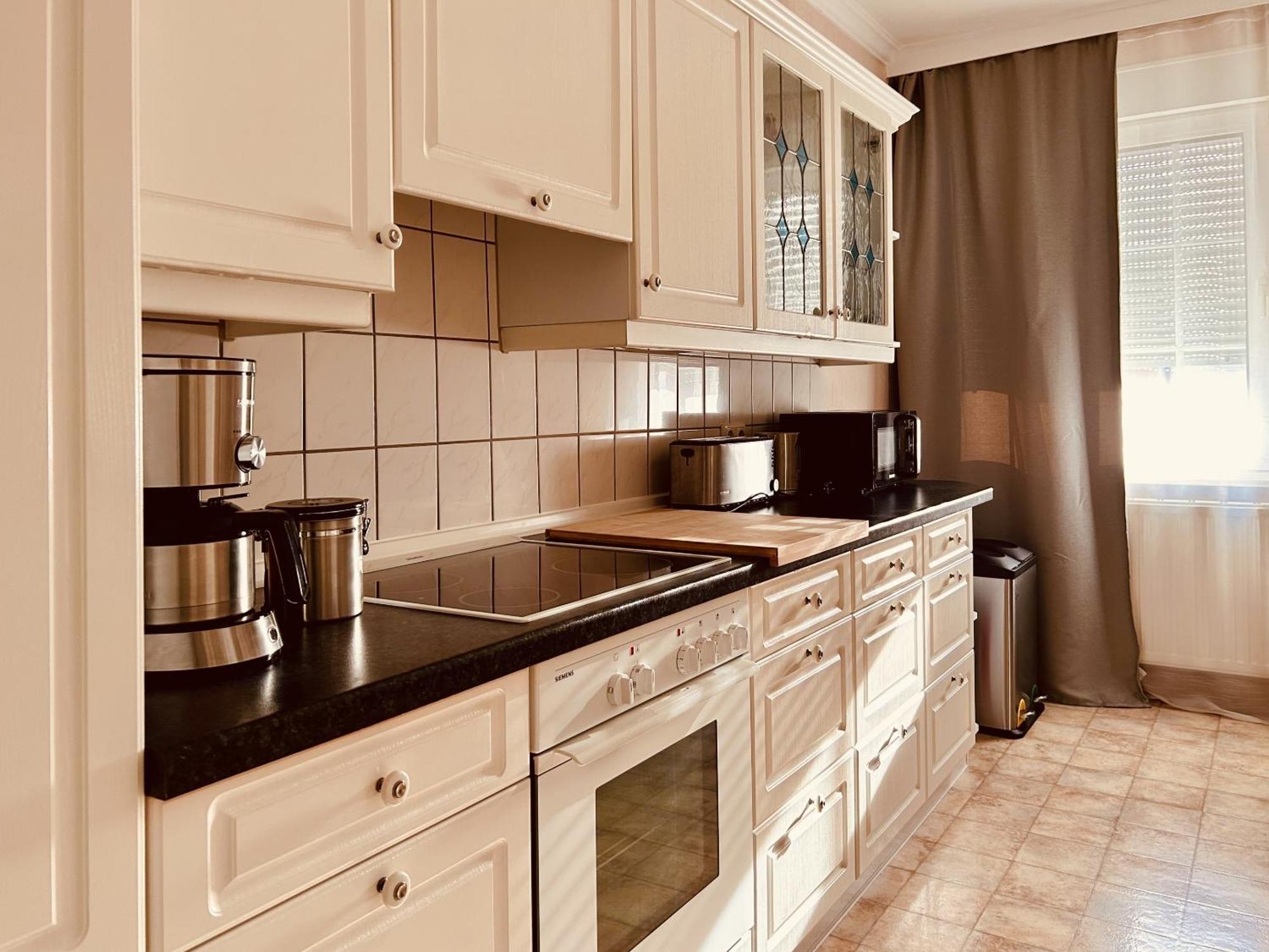Casa Rehse I Stilvolles Apartment I 24H-Self-Check-In I Kostenlos Parken & Wlan I 55-Zoll-Smart&Kabel-Tv I Oepnv Erfurt Esterno foto